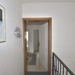 Gartenstrasse 2e Διαμέρισμα *